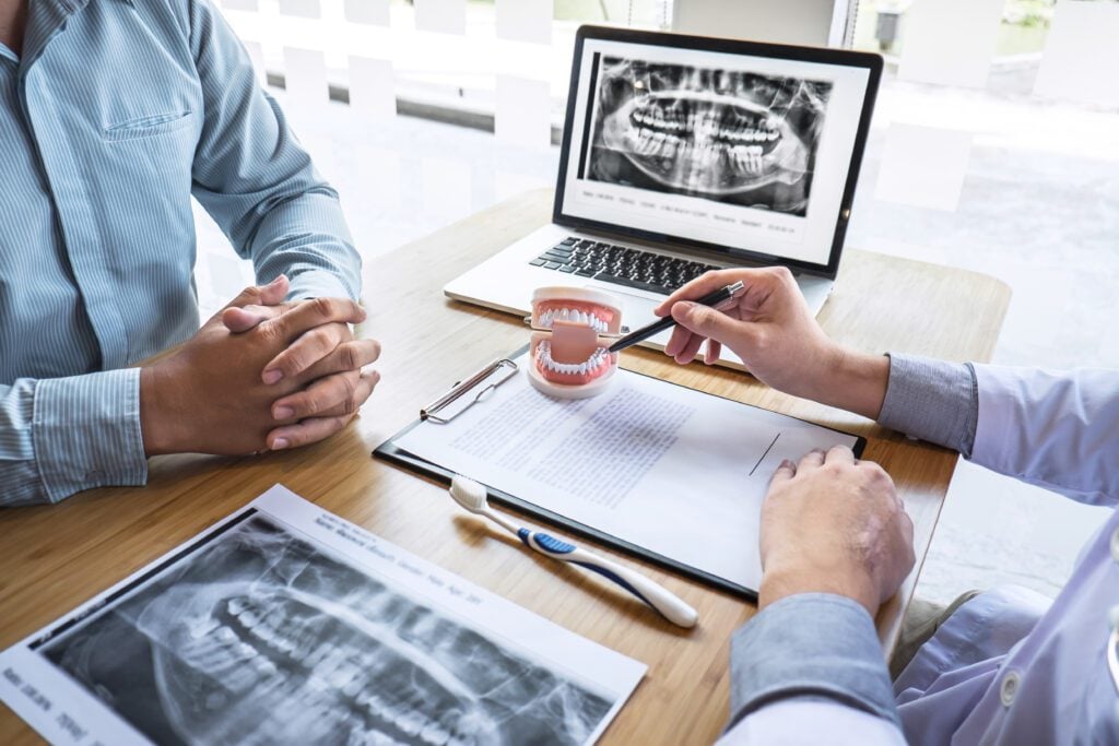 Dentist in Mesa